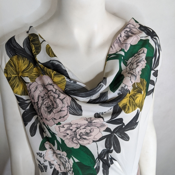 White Floral Waterfall Neck Spring Summer Dress - Picture 6 of 8